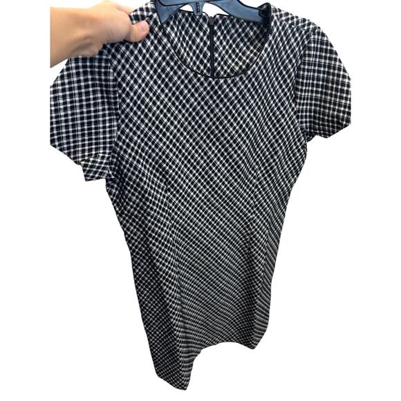 NWT SPANX Ponte Mini Dress Jacquard Size Small Black White Short Sleeve - Picture 3 of 8